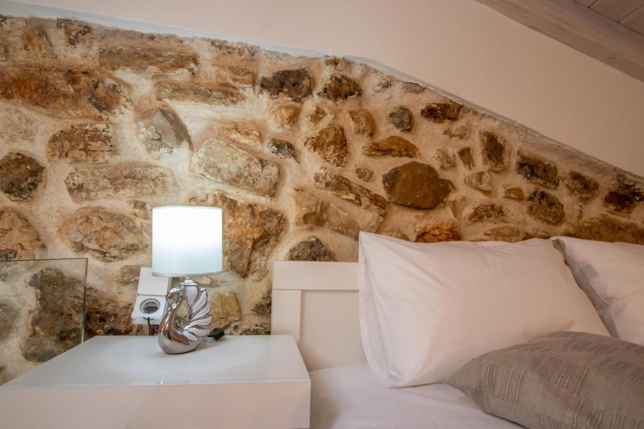 דירות Mantouki Stone House מראה חיצוני תמונה