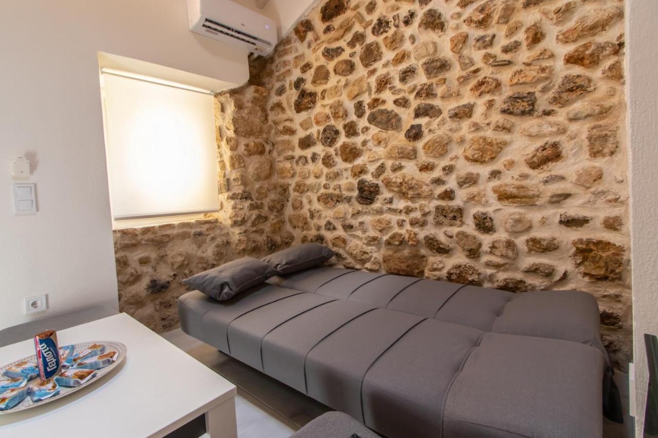 דירות Mantouki Stone House מראה חיצוני תמונה